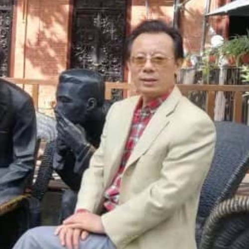 Dr Zhang Qun